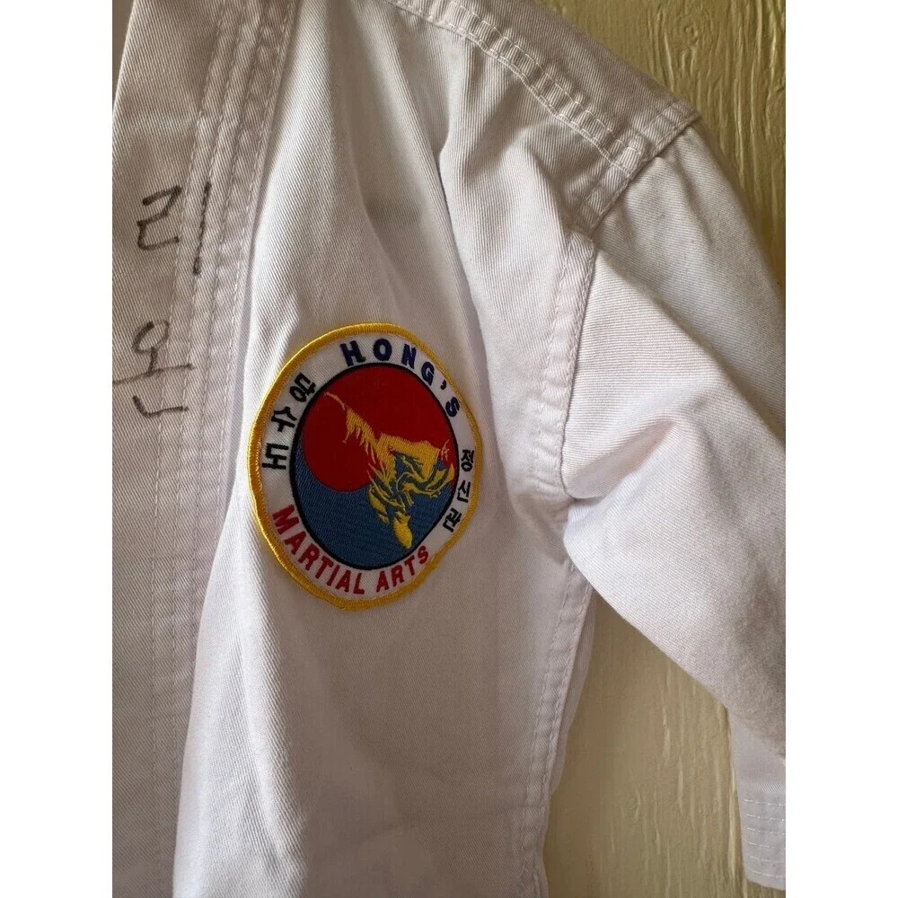 Hong’s Tang Soo Doo Karate boys size medium costume outfit